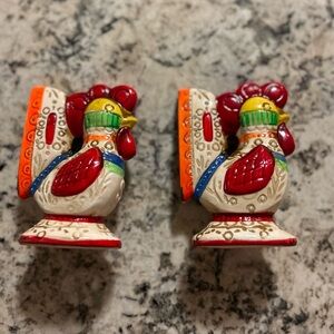 Vintage Lego Pottery Roosters salt & pepper shakers